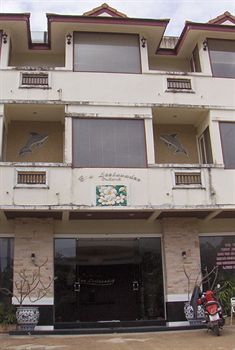 Sunset House