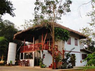Noble House Garden 2*