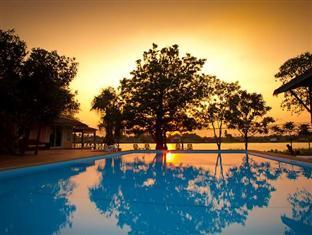 Ingnatee Holiday park Pathum Thani