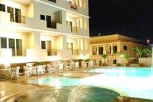 Eurasia Boutique Hotel 3*