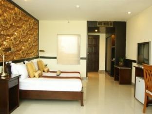 Hotel Jomtien Holiday 3*
