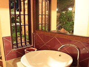 Hotel Pathu 3*