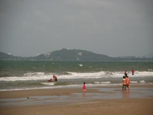 Mae Pim Hotel