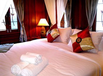 Resort Jaroenrat Samut Songkhram