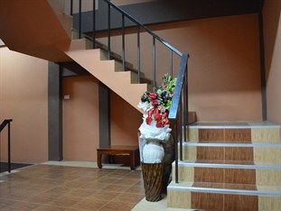The Famous House - Guest house *