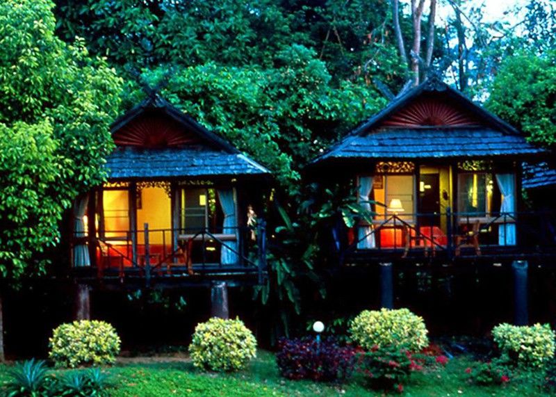 Lodge River *