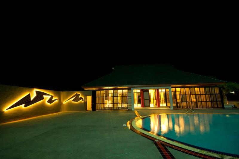 Lakeside By Mida Hotel Kanchanaburi