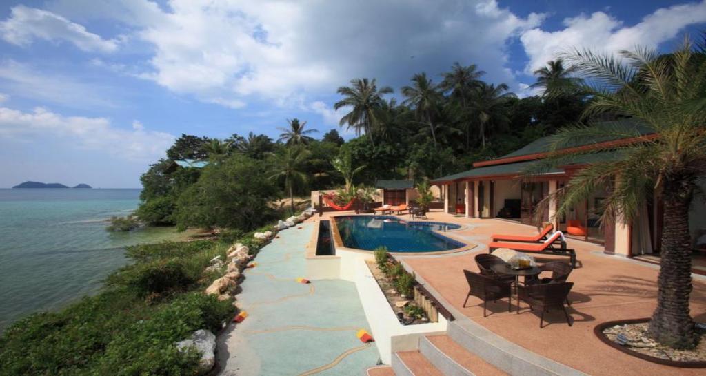Villa 5 Bedroom Seafront Phangan Sdv231-by Samui Dream Srithanu