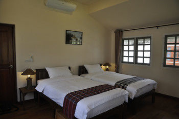 Monoceros Resort