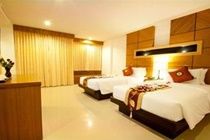 Hotel We At Sansabai Patong