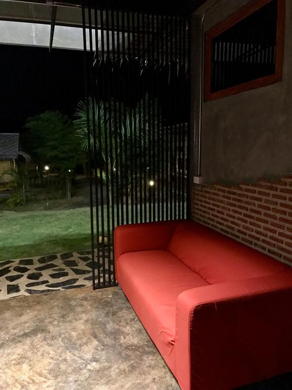 Baan Nork บ้านนอก Farm stay Nong Nam Daeng