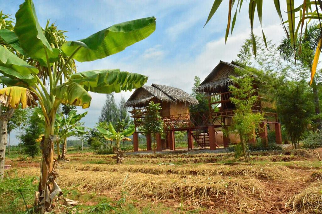 Farm stay Baan Nork บ้านนอก *
