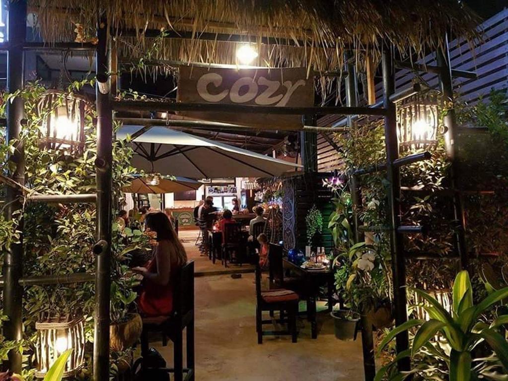 Cozy Restaurant & Bar