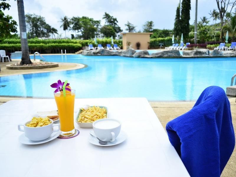 Resort Phuket Siray Hut 2*