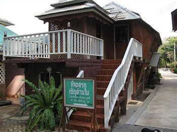 Plumeria And Hideaway Resort