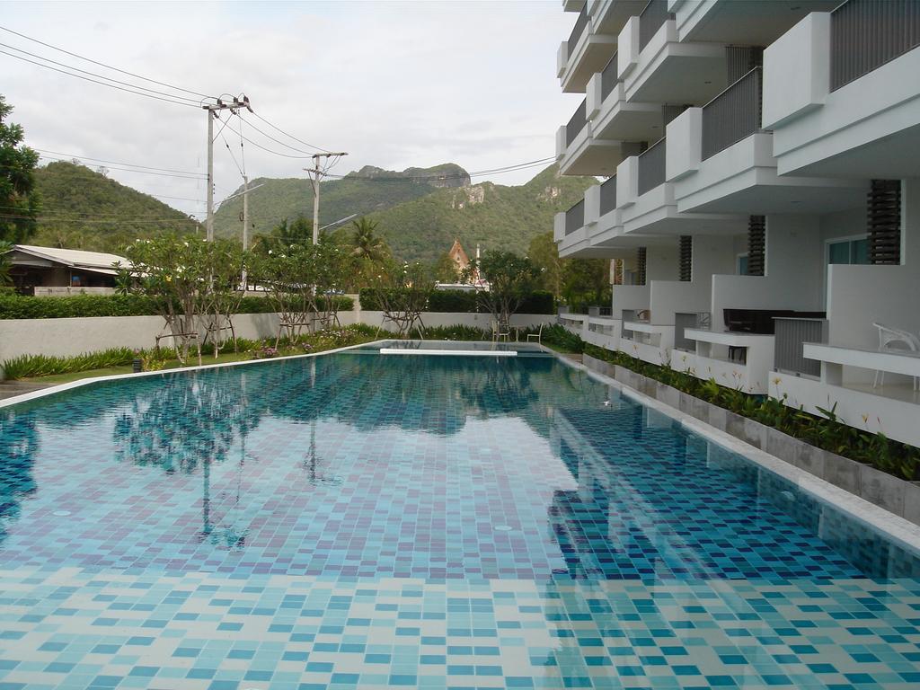 Apartment The Sea By Andrew Sam Roi Yot