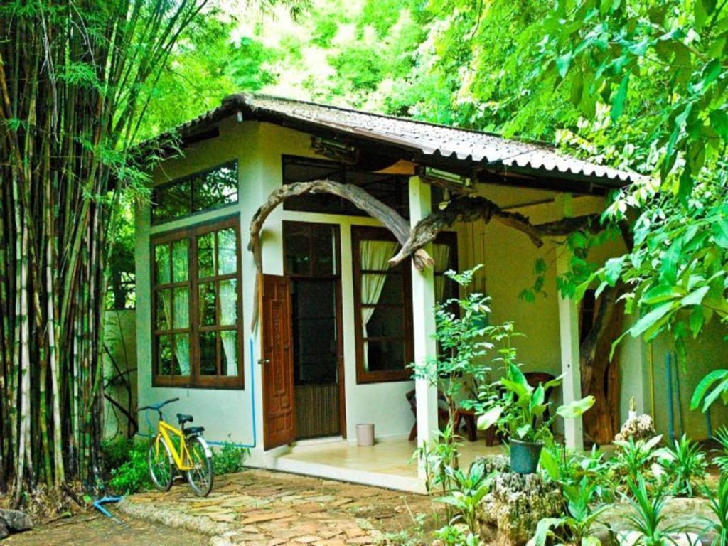 Resort Momchailai Forest Retreat 2*