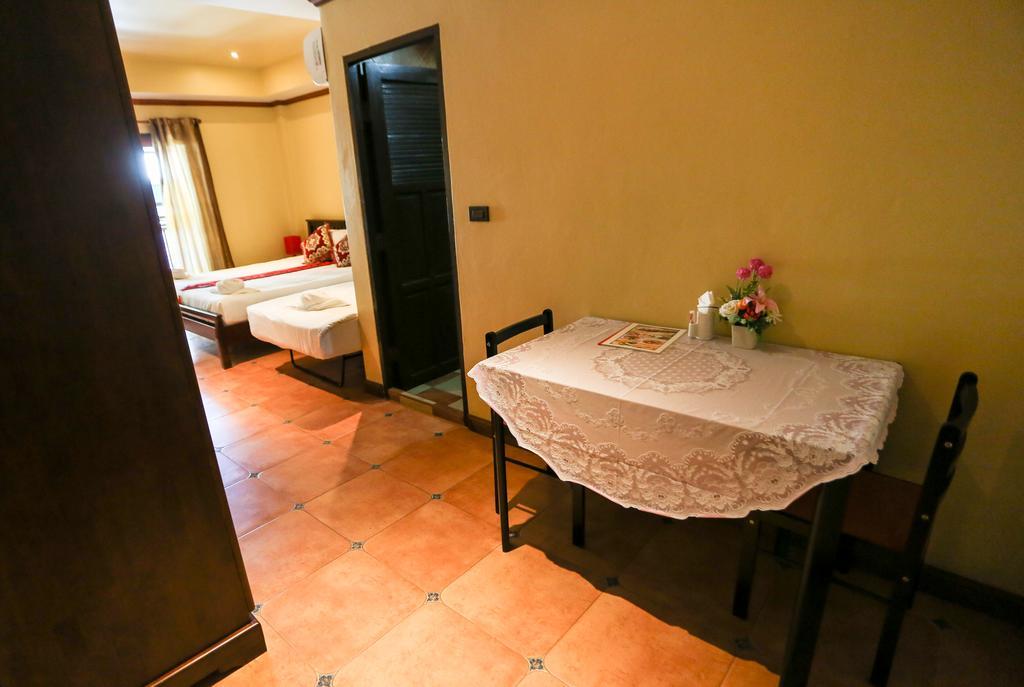 Sun Shine Coast Guest house 3*