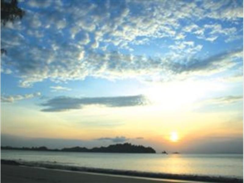 Heaven Beach Resort & Art Resort 3*