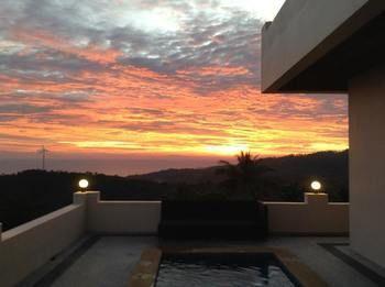 Pop Villas, Luxury Boutique Pool Koh Tao