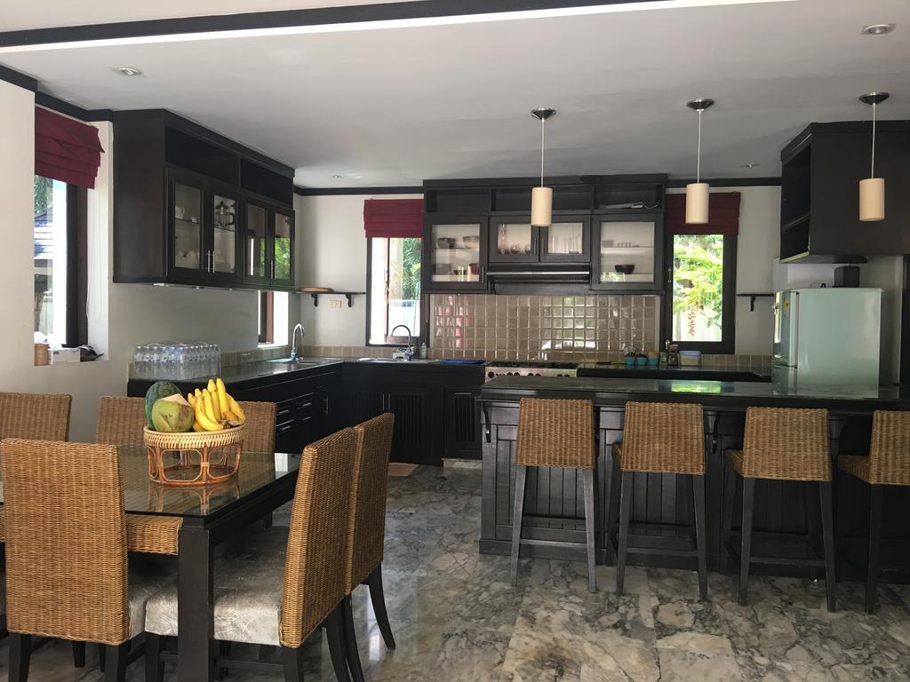 Tanasan Aonang Krabi Villa *