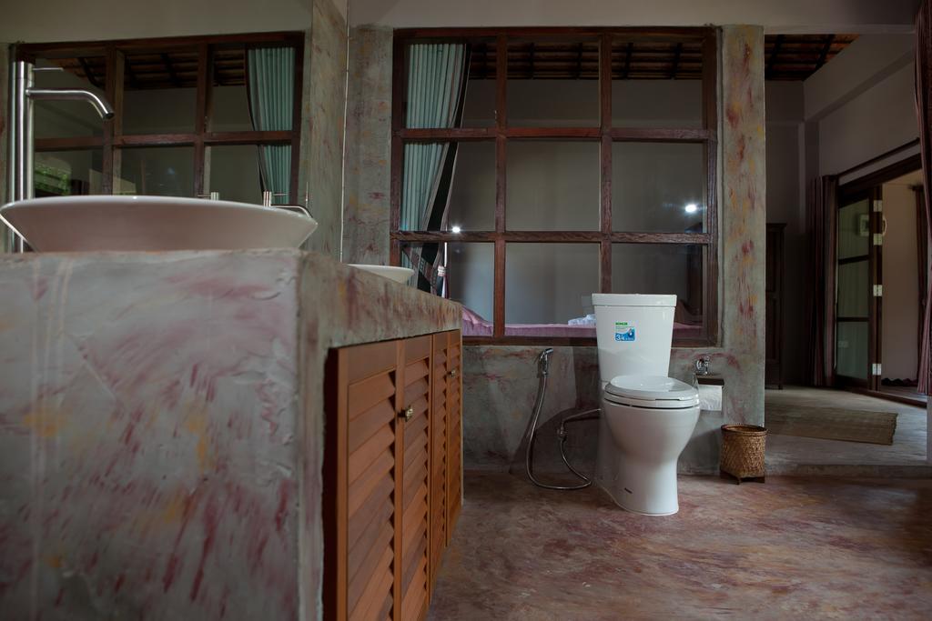 Hotel Chiangmai Royal Creek 3*