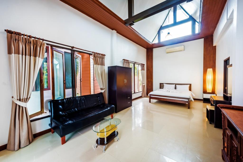 Assada Boutique Phuket Hotel Praia de Kata