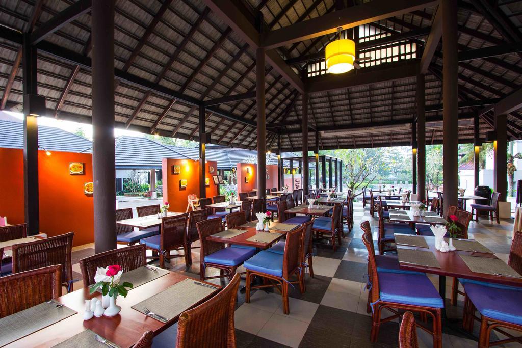 Resort Palm Galleria