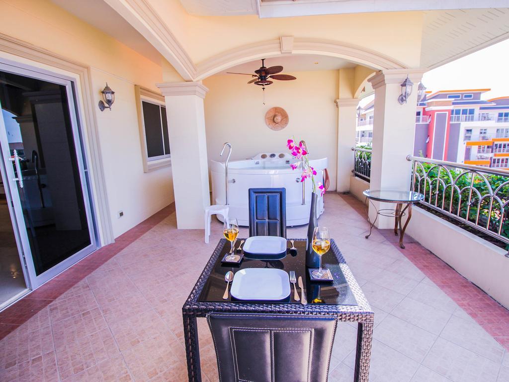 Villa New Nordic Villas And By Sunny Pattaya