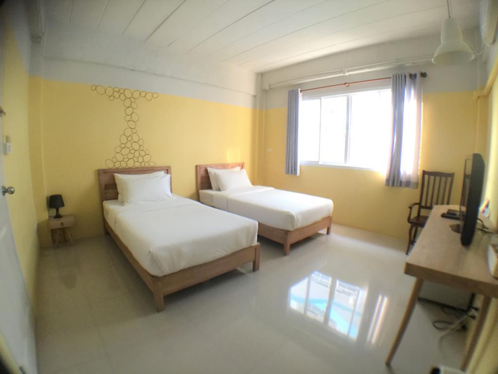 Double Ninth Friendly Boutique Guest house Chonburi