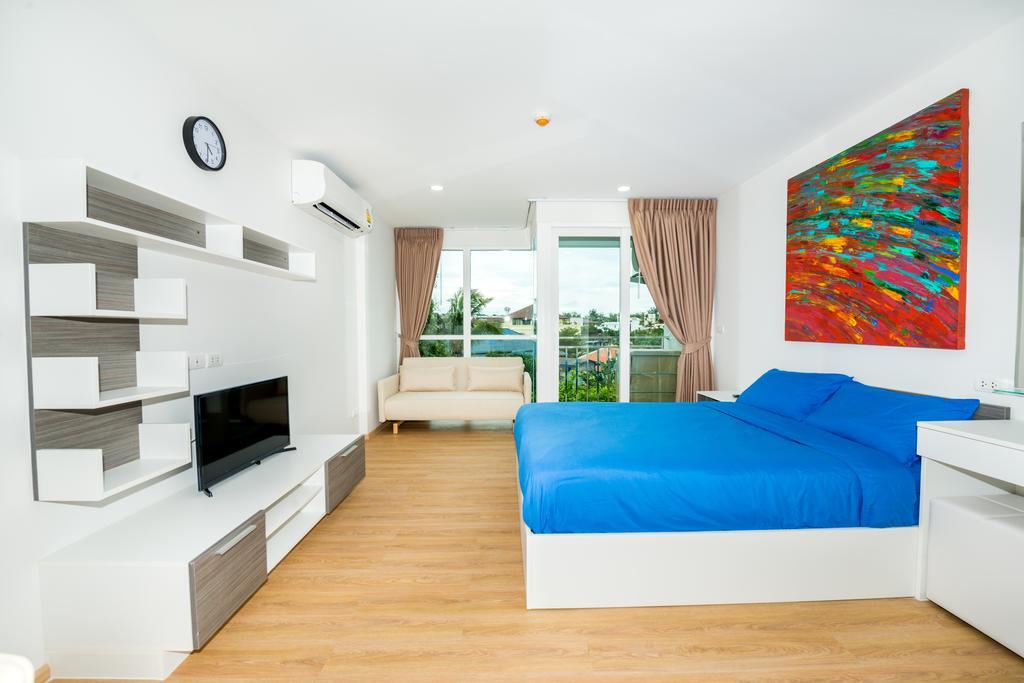 Ozone Condotel, Praia de Kata