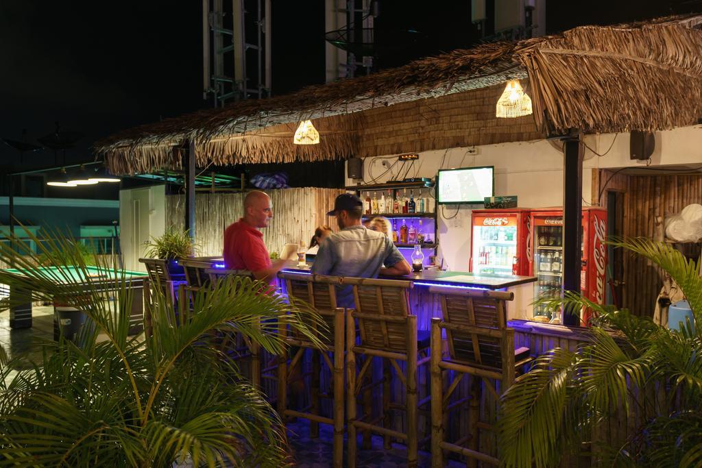 Hotel Chaweng Skybar 3*
