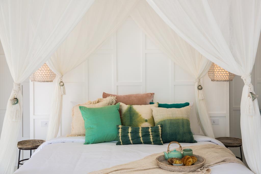Kya Beach House Villa *