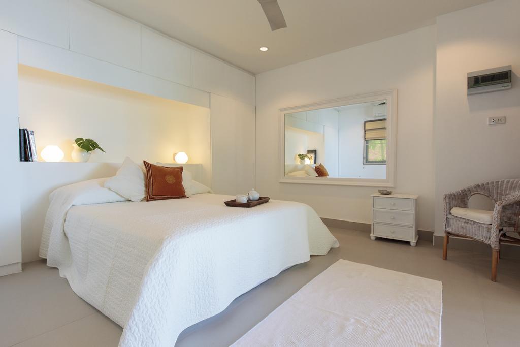 Tradewinds Beach House Villa *