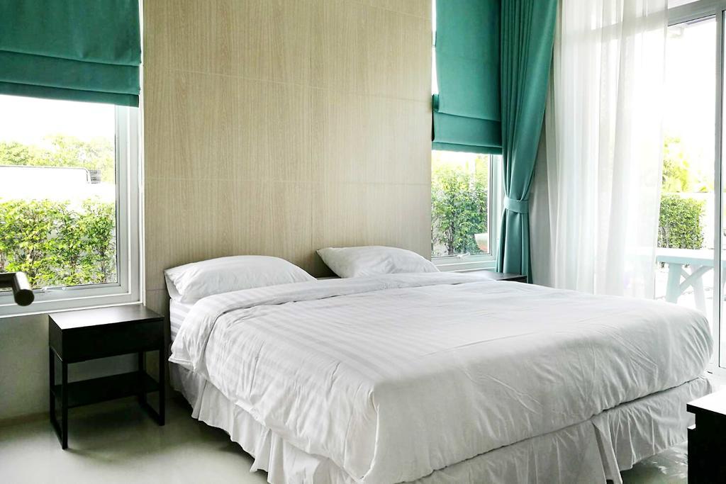 Haus By Favstay Villa