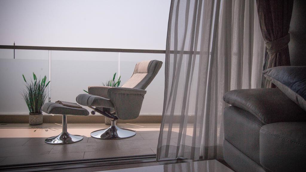 Luxury Seaview The Peak Towers 200m To Apartment