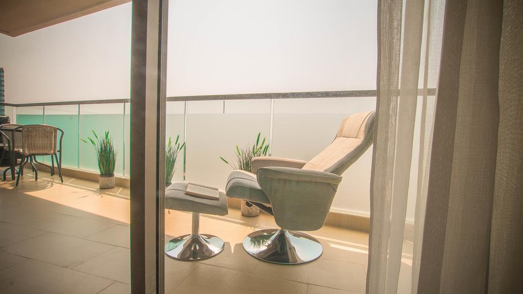 Luxury Seaview The Peak Towers 200m To