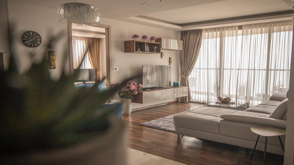 Apartment Luxury Seaview The Peak Towers 200m To *