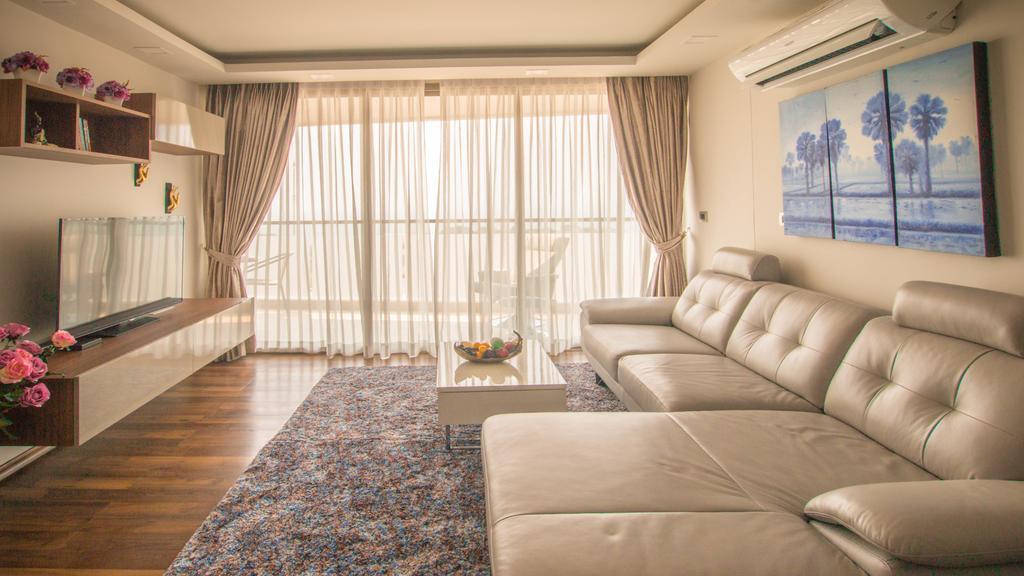 Luxury Seaview The Peak Towers 200m To Apartment