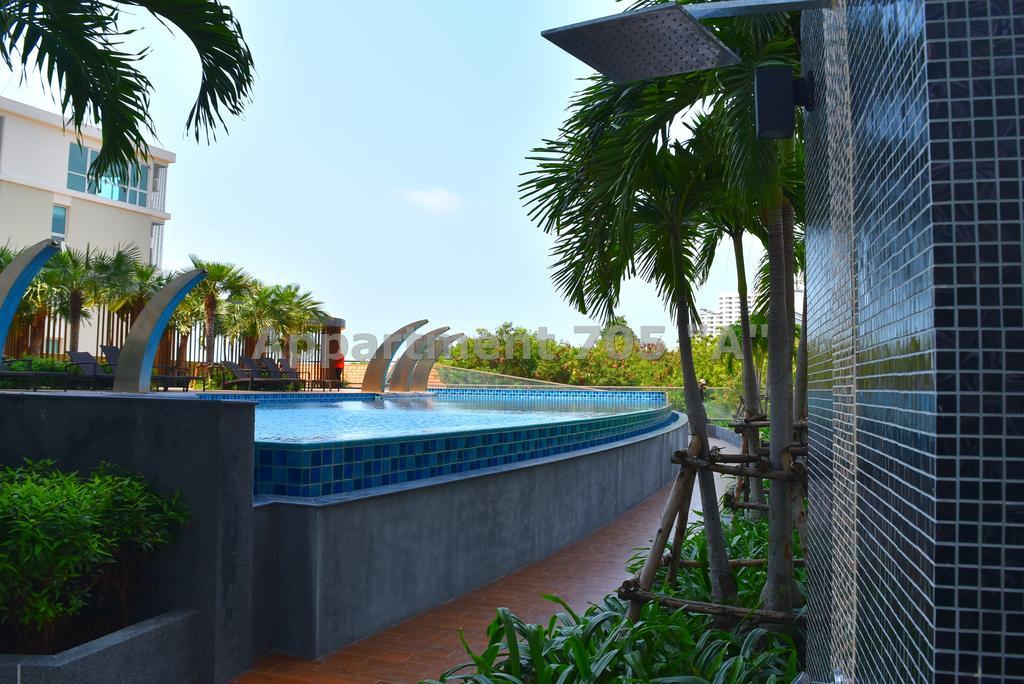 Apartment Luxury Seaview The Peak Towers 200m To Pattaya