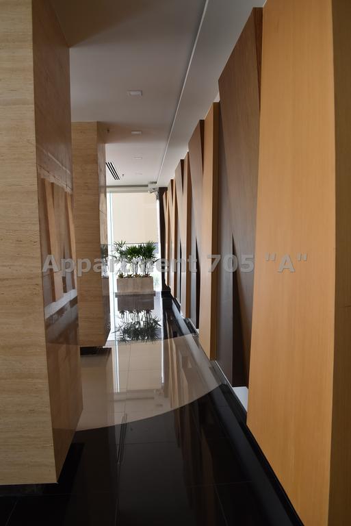 Apartment Luxury Seaview The Peak Towers 200m To Pattaya