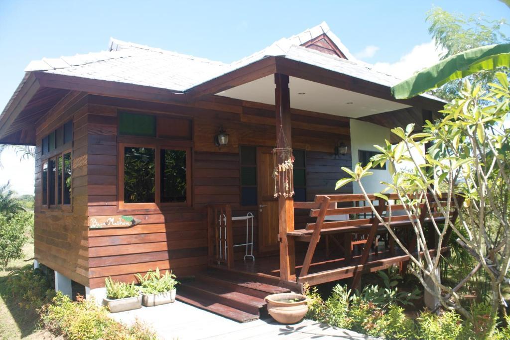 Baan Chai Thung 3*