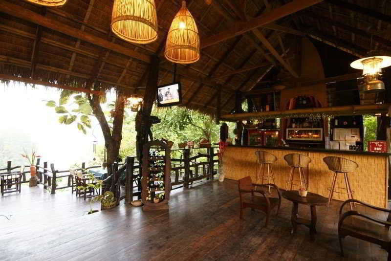 Resort Hintok River Camp