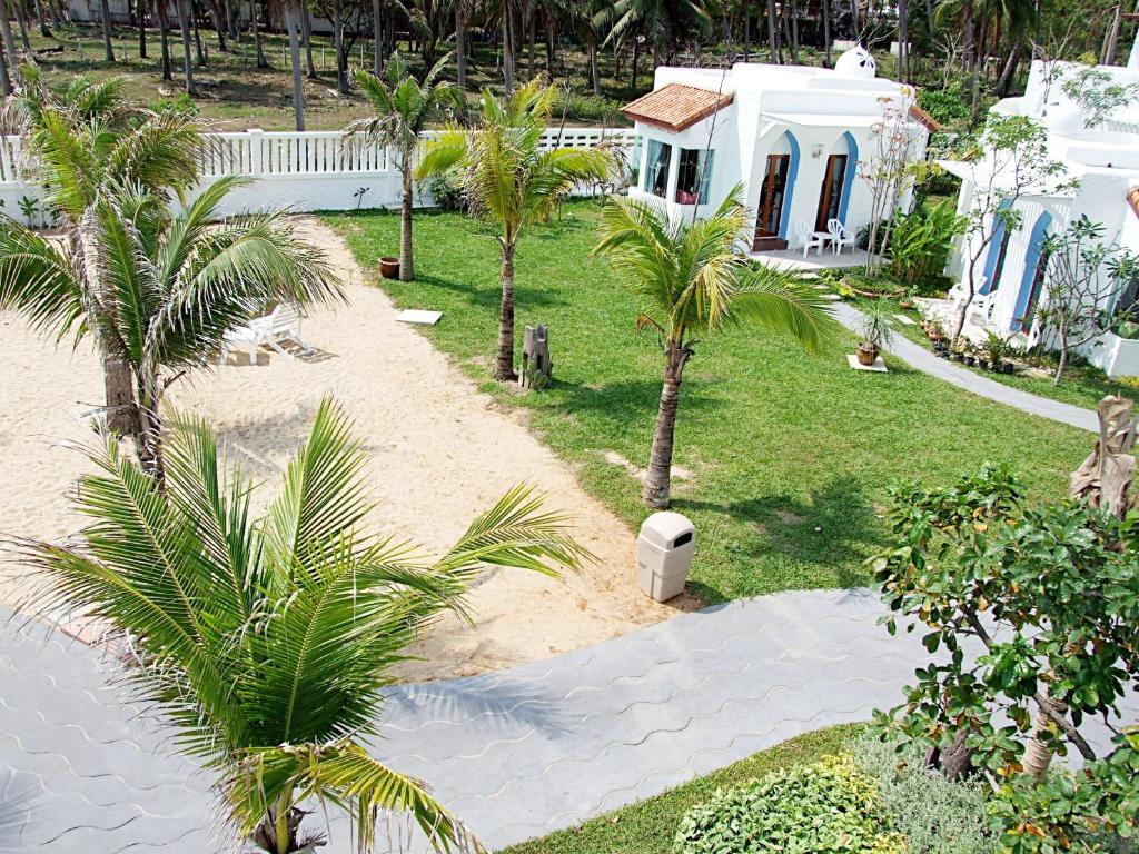 Baanmontra -