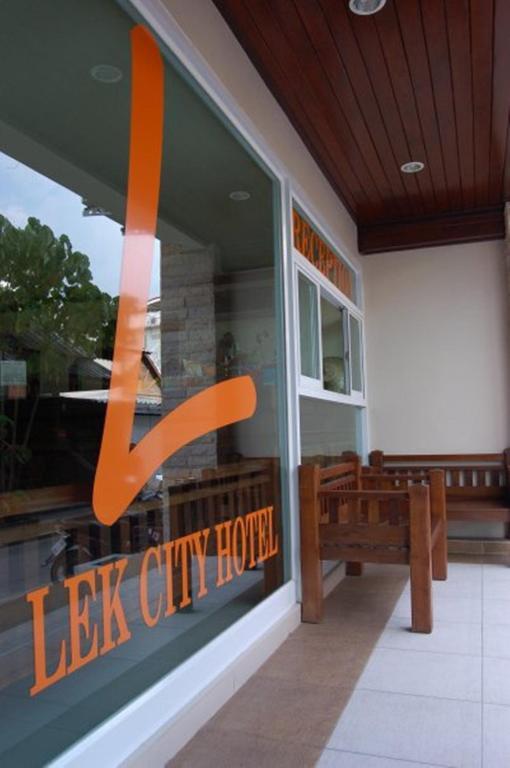Lek Hotel 2*