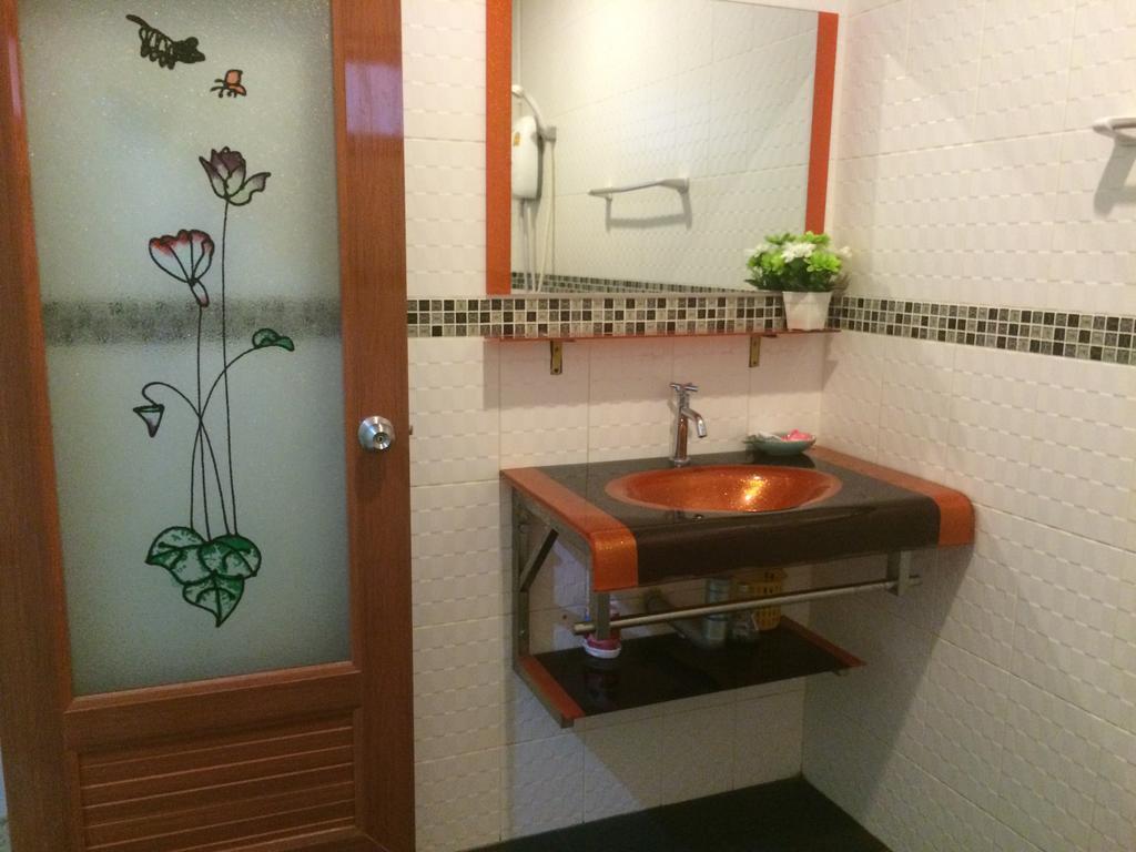 Happy Phang Nga Guest house