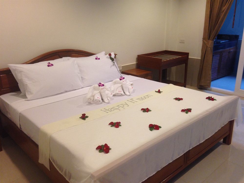 Phuket Siray Hut Resort