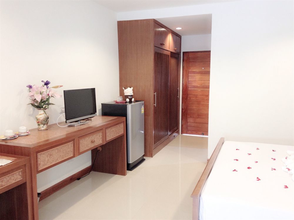 Resort Phuket Siray Hut 2*