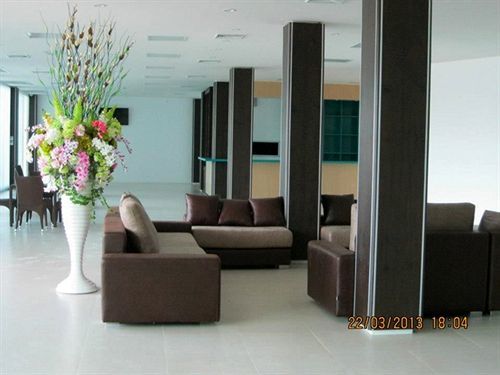 Hotel Oyo 971 Chawlada Ban ba Ngan