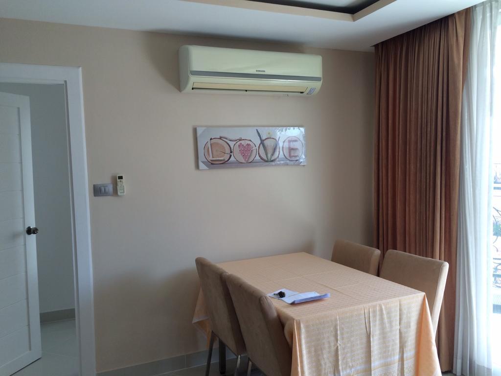 Paradise Park 810-811 Minimum 29 Nights Apartment